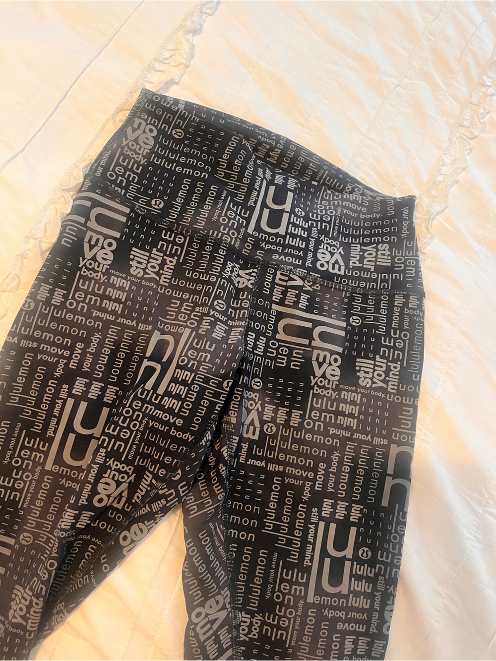 RARE Lululemon Black mantra Print Leggings